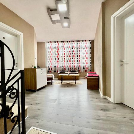 Vila Nikolla Pogradec Ngoại thất bức ảnh