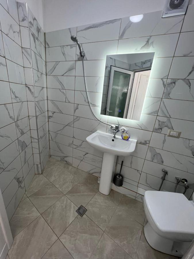 Vila Nikolla Pogradec Ngoại thất bức ảnh