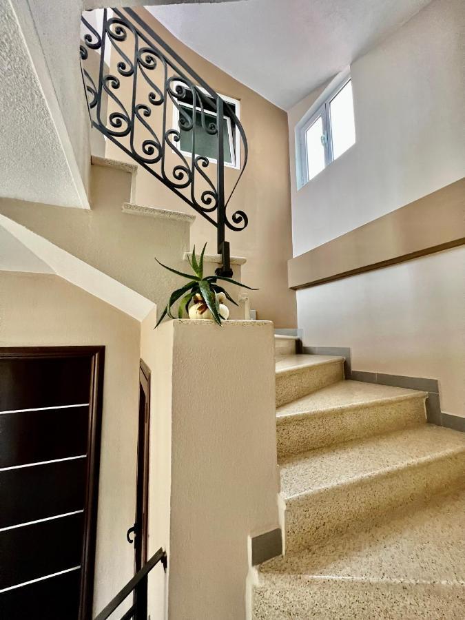 Vila Nikolla Pogradec Ngoại thất bức ảnh